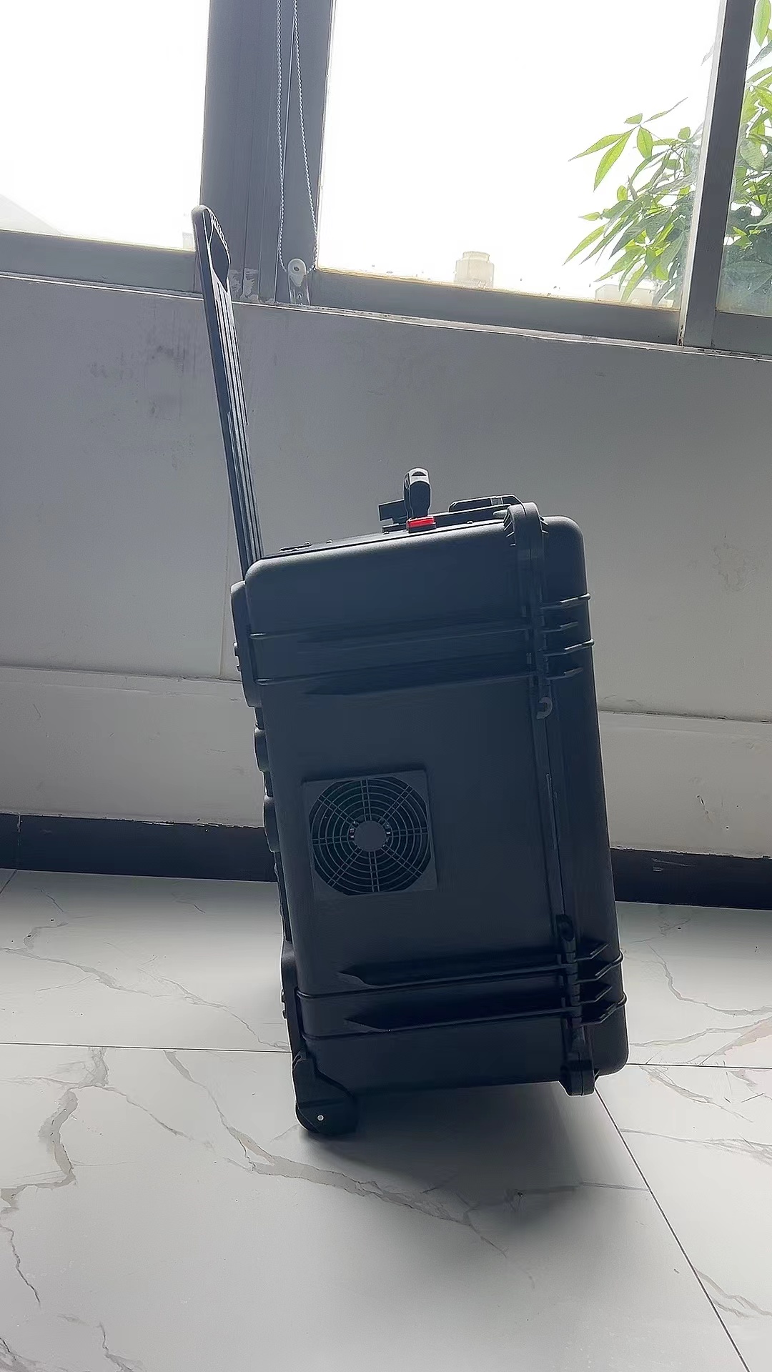  城阳手拉箱型移动通信干扰器